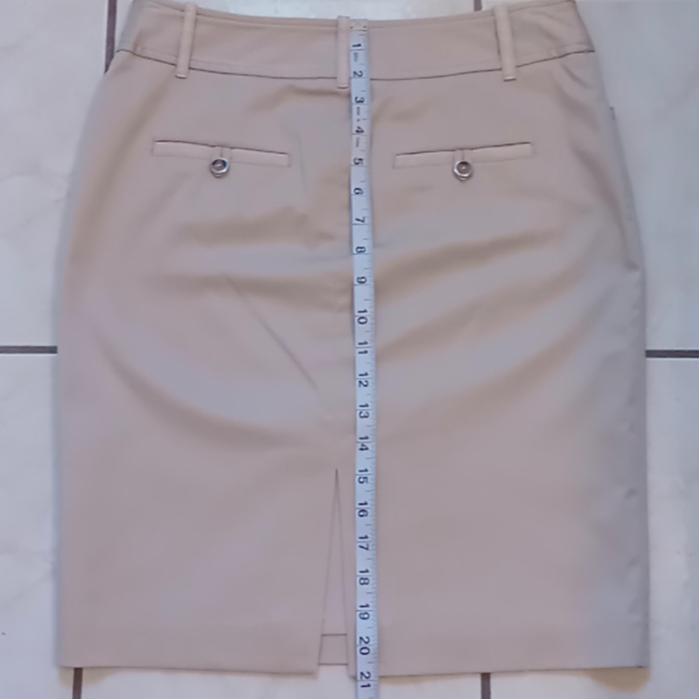 White House Black Market Pencil Skirt EUC - Picture 7 of 9